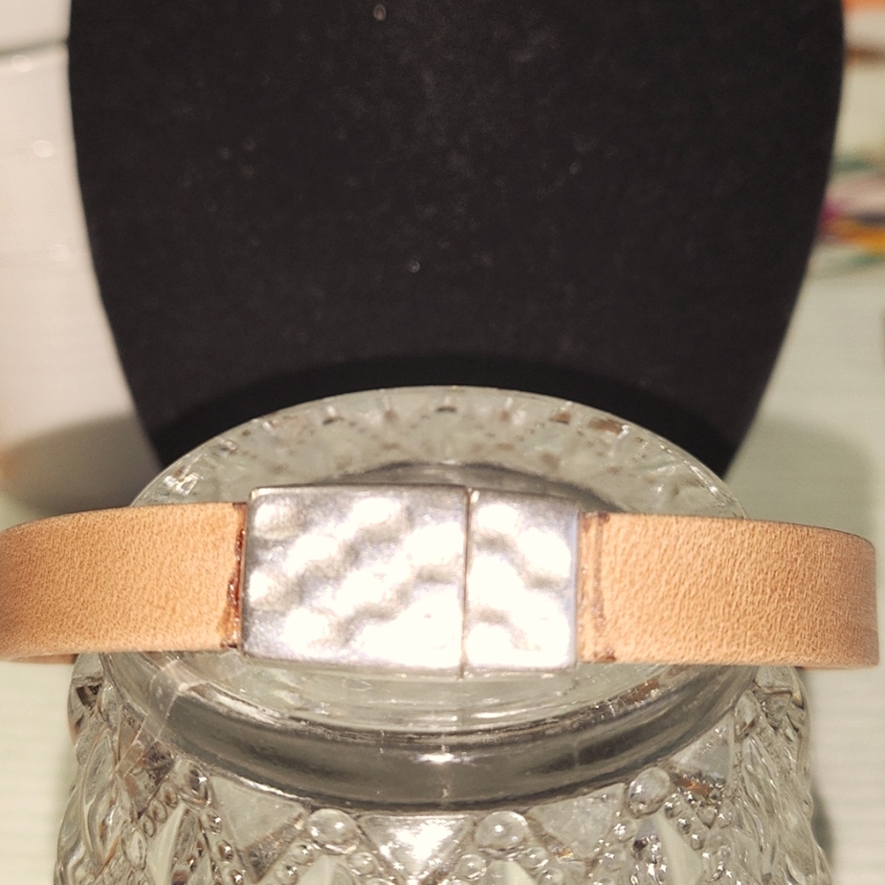 "As Is" Genuine Magnetic Leather Men's Bracelet!